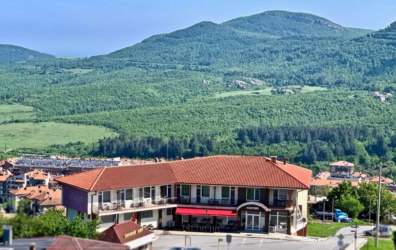 Hotel Fort O Bel Belogradchik Bagian luar foto